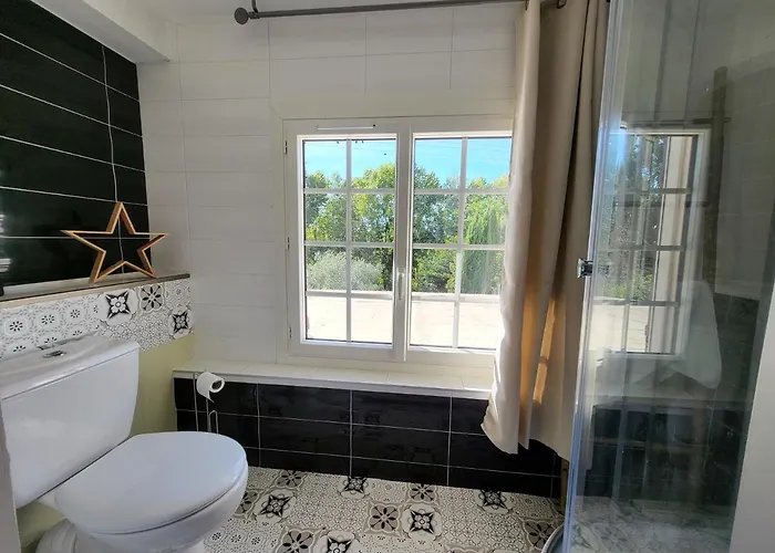 Мини-отель Du Trinquet Corbarieu